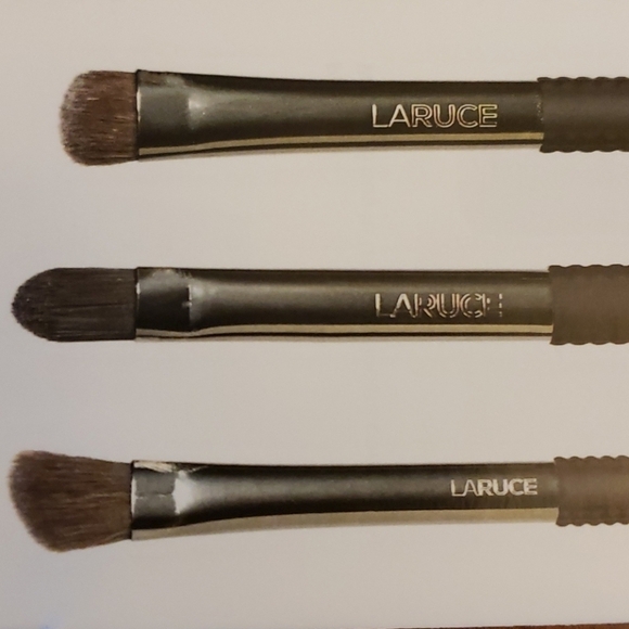 LARUCE 3 Piece Brush Set NIB Unopened - Picture 7 of 9